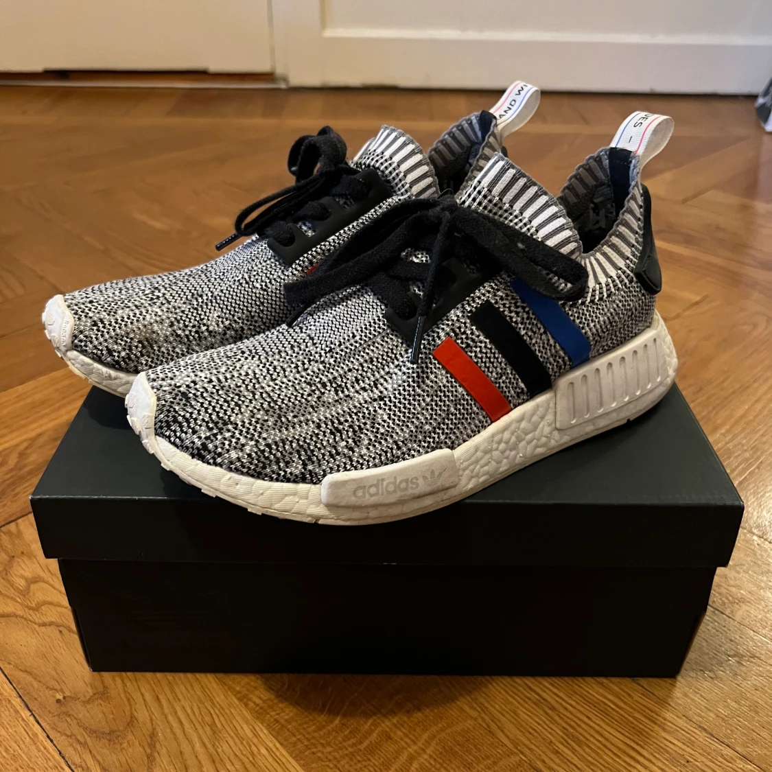 Adidas NMD_R1 Primeknit