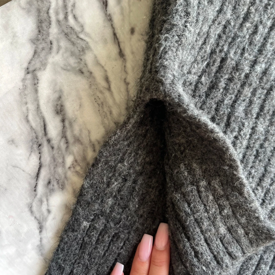 Stickad tröja  - 92