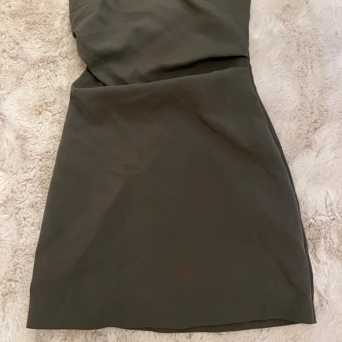 Olivgrön klänning - 90