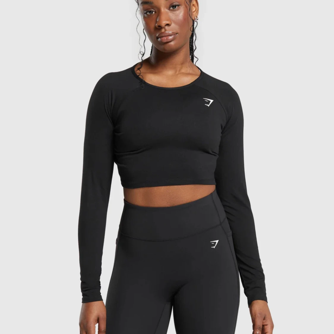 Svart långärmad croppad topp från Gymshark