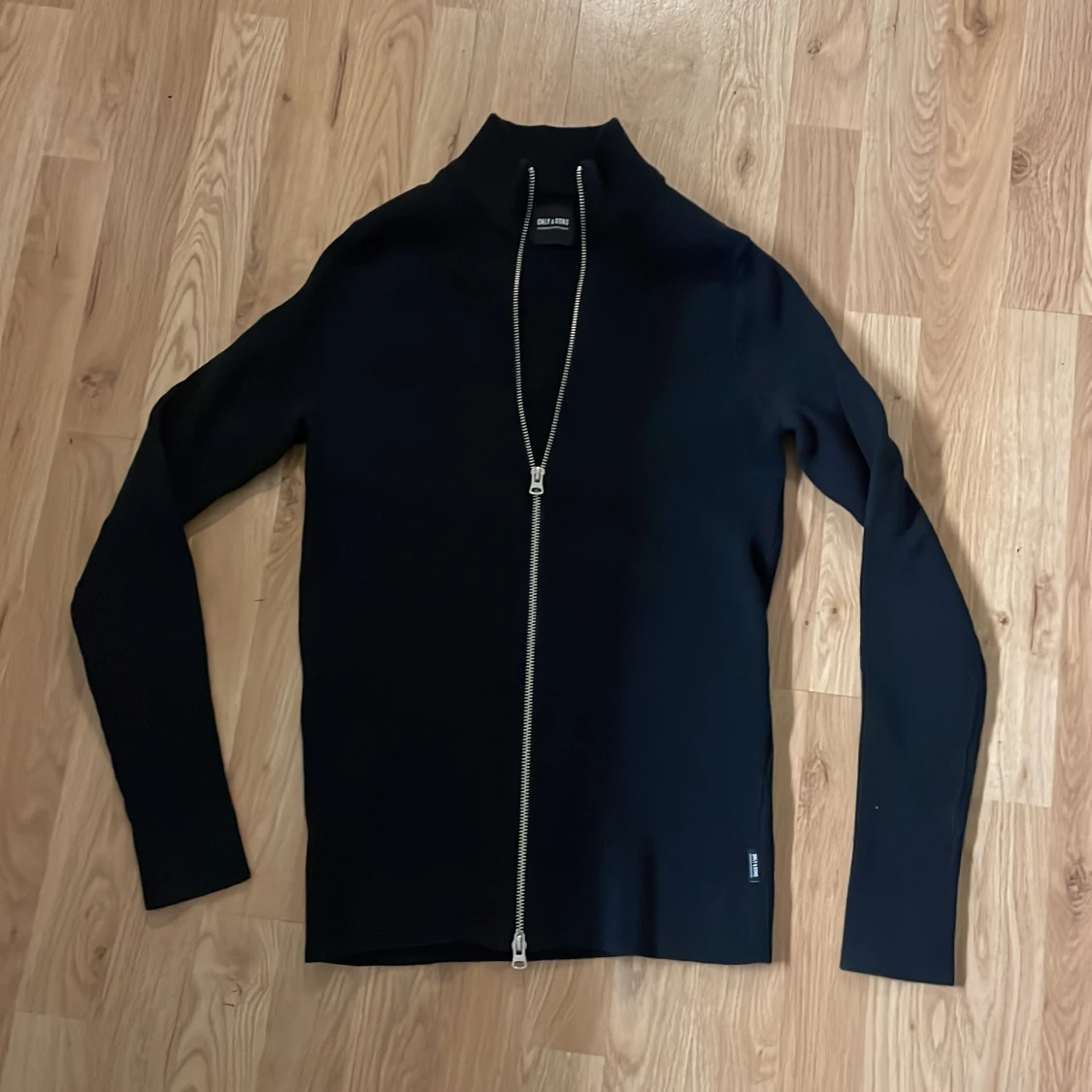 Stickad Full Zip