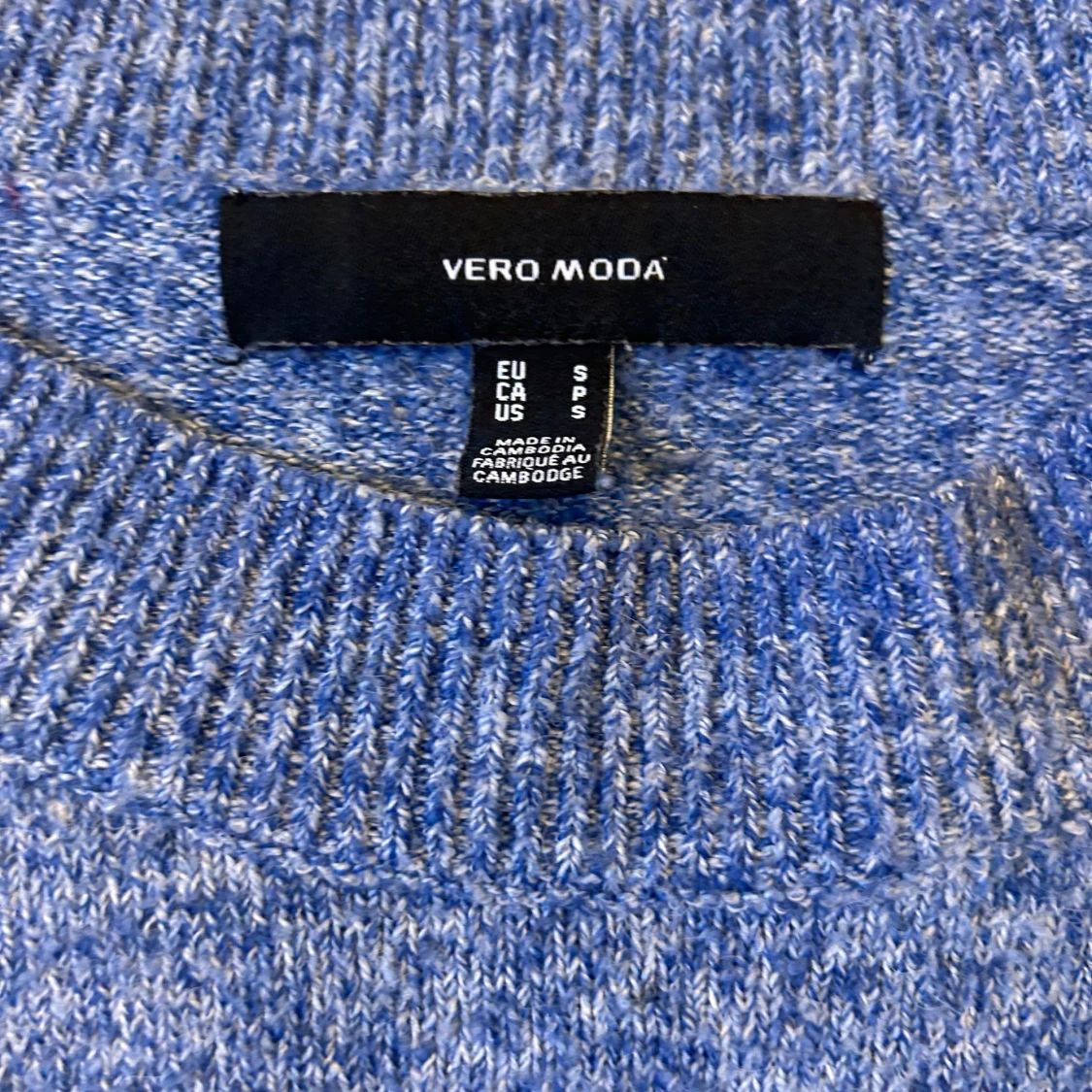 Stickad tröja💙 - 91