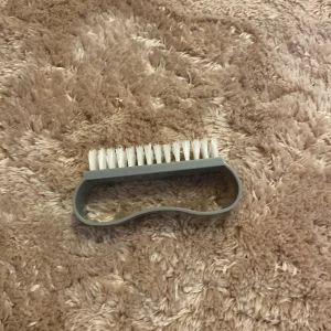 Nagel borste - Rengör dina naglar jätte bra.