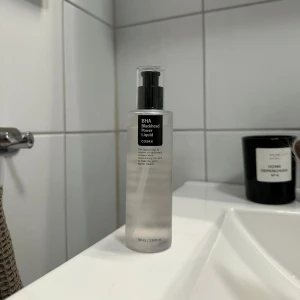 Cosrx BHA blackhead power liquid - Superbra men var lite för stark för min hy.