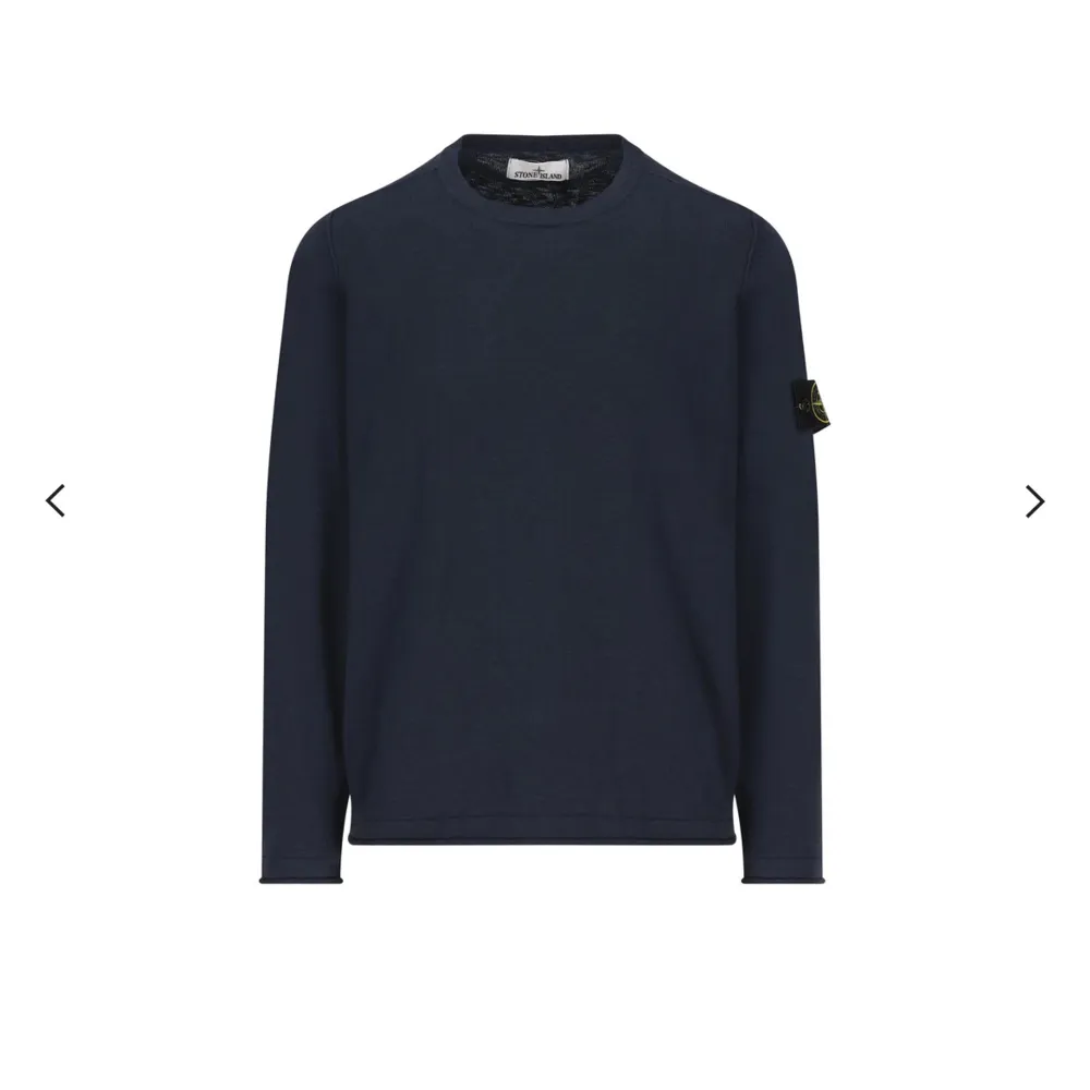 Säljer nu min stone island sweatshirt för den blivit för liten Storlek L Bra kvalite Har qr scan Hör av er vid frågor . Hoodies.