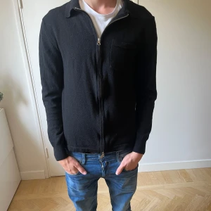 100% Merinoull J.LINDEBERG tröja  - Full zip J.LINDEBERG tröja | 100% merinoull | Size- L men fits S | Nypris-1600kr |