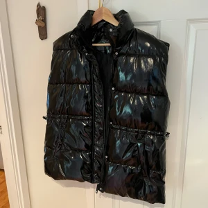 Väst - Från hm! Använt den två gånger 