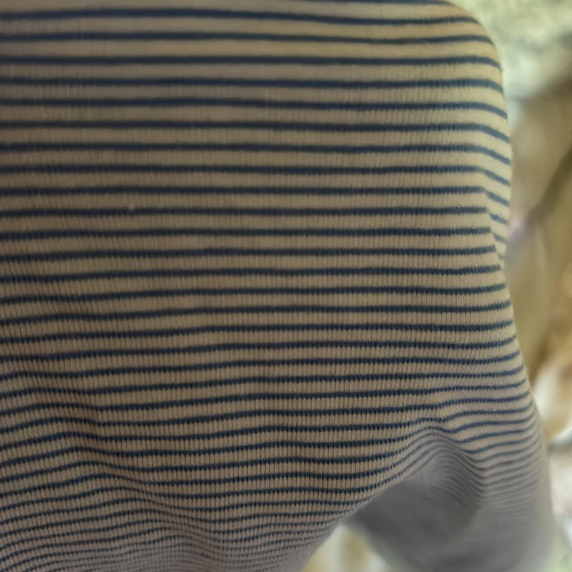 Vit och blåt randigt linne - 91