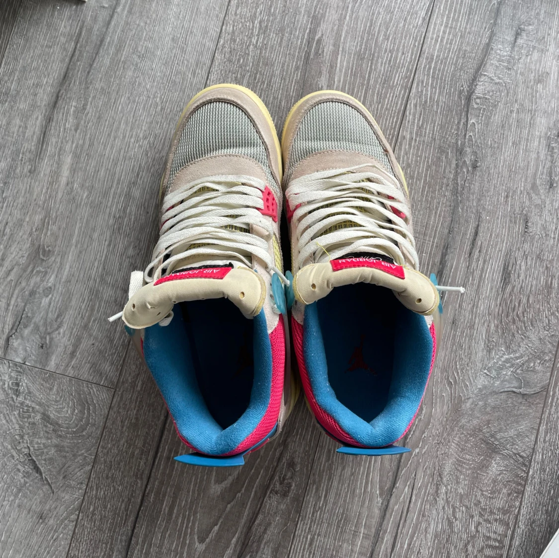 Jordan 4 union guava ice - 93