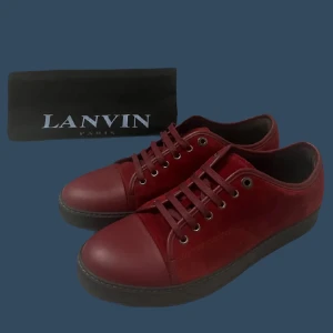 Lanvins Nyskick - Storlek Uk 8 ≈ motsvarande 42-43 Skick 10/10 💥🙌 Pris kan diskuteras. Dustbag medföljer 👍