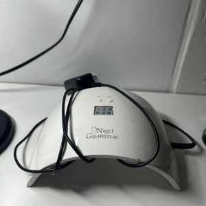 Ng nagel uv/led lampa - Använt skick. Nypris 500