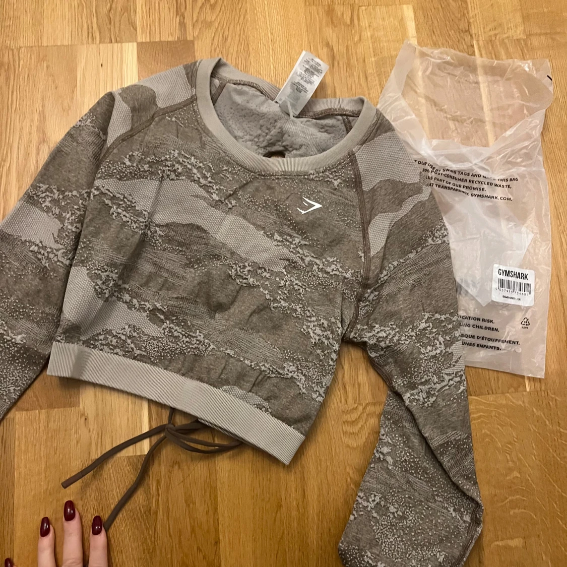 Gymshark lace crop top - 3