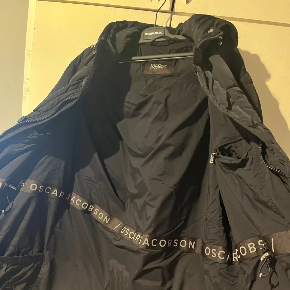 Svart pufferparka från Oscar Jacobson - 1