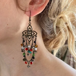 Örhängen  - Fina bohemiska örhängen! Kan skickas med frimärke 18 kr. Säljer massor av smycken, samfraktar gärna