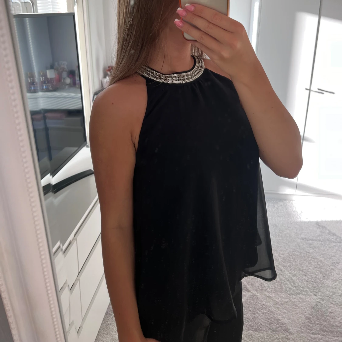 Svart halterblus - 92