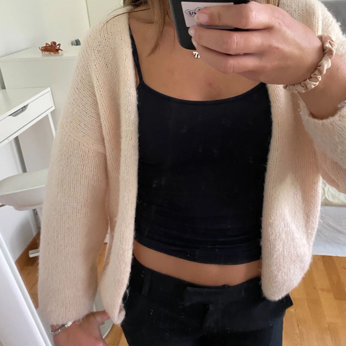 Rosa stickad kofta från Lindex - 90