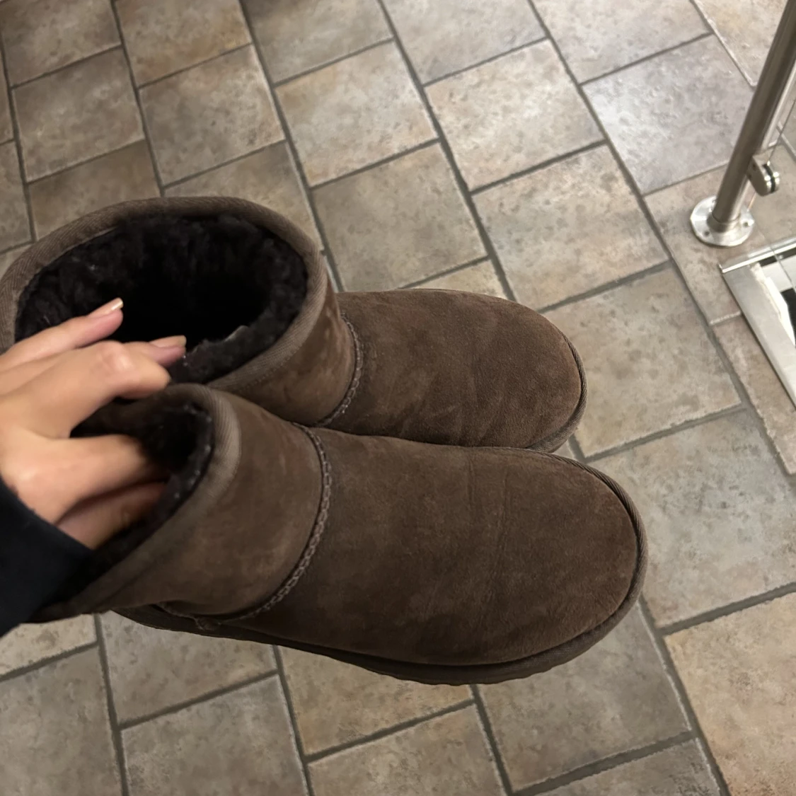Uggs  - 91