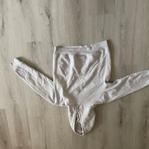 Grå Hoodie - Knappt använd