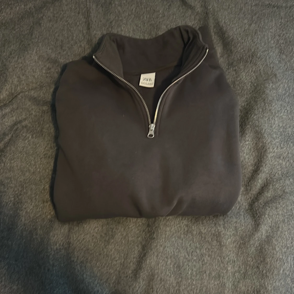 Mörkgrö halfzip 