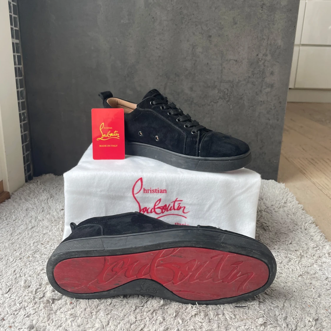 Christian louboutin  - 90