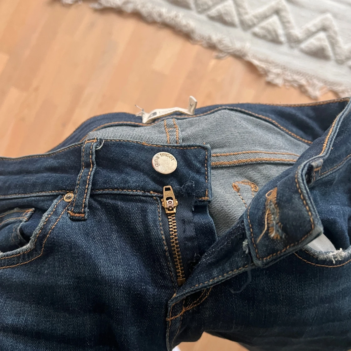 low waist bootcut jeans  - 93