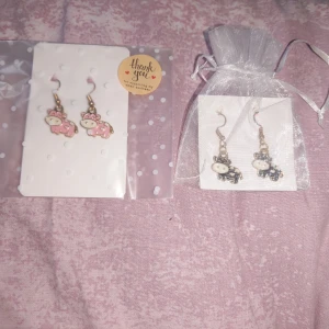 Ko öronhängen! - Säljer ko öronhängen!  Allt som jag lägger upp är oandvänt!  Står ej för postens slarv!  