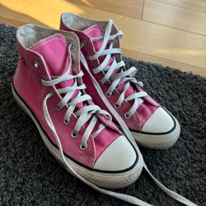 Converse - Rosa converse i storlek 38 🙌