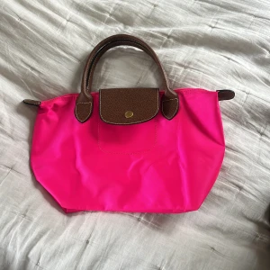 Väska - En söt rosa handväska 