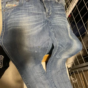 Byxor  - Använder några gånger 