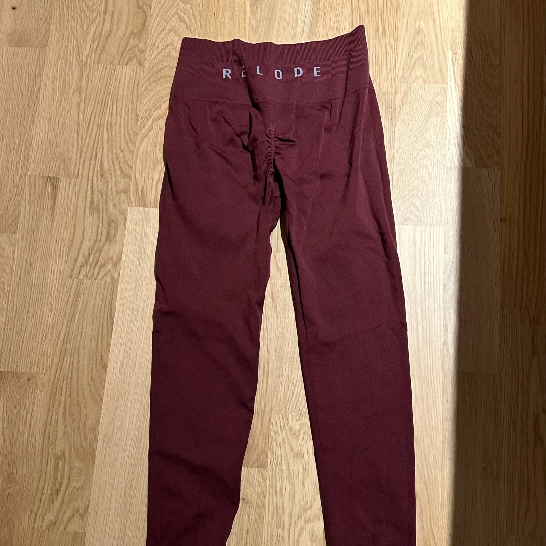 Relode scrunch tights