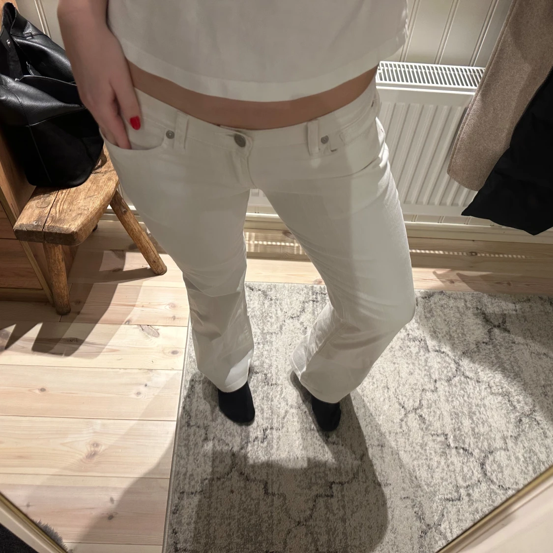 Vita jeans med detalj - 1