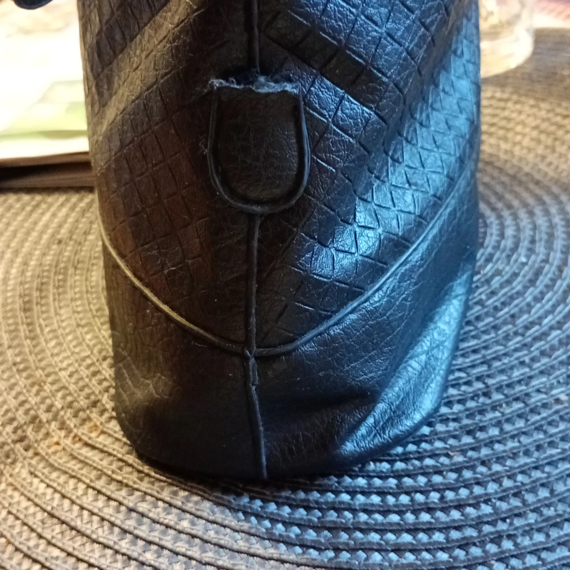 Svart axelväska med hjortdetalj - 4