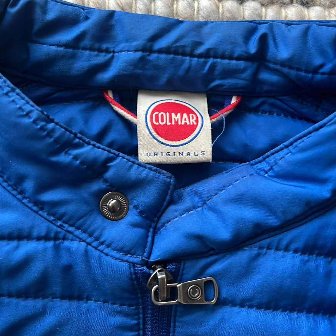 Blå quiltad jacka från Colmar - 1