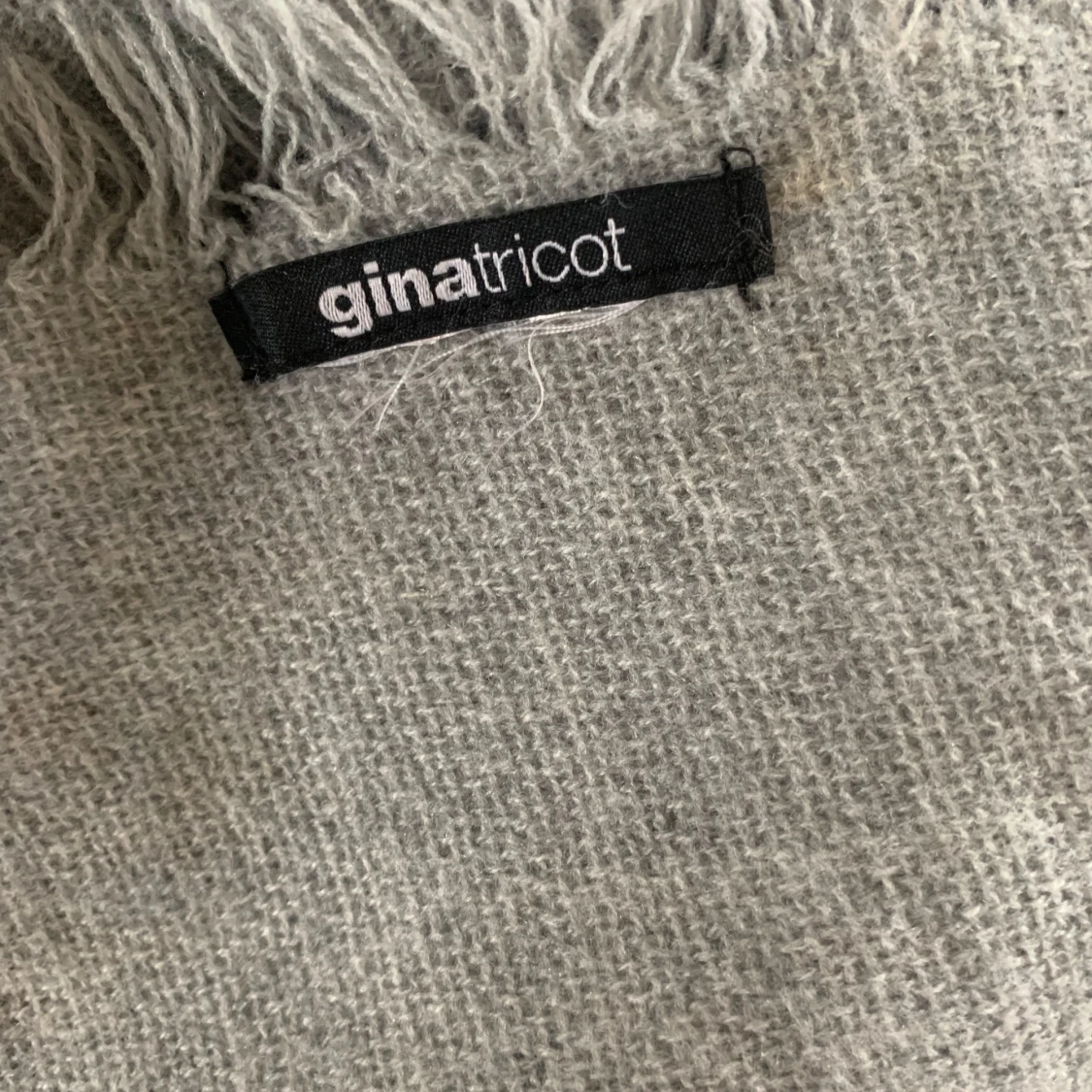 Snygg o skön halsduk  - 91