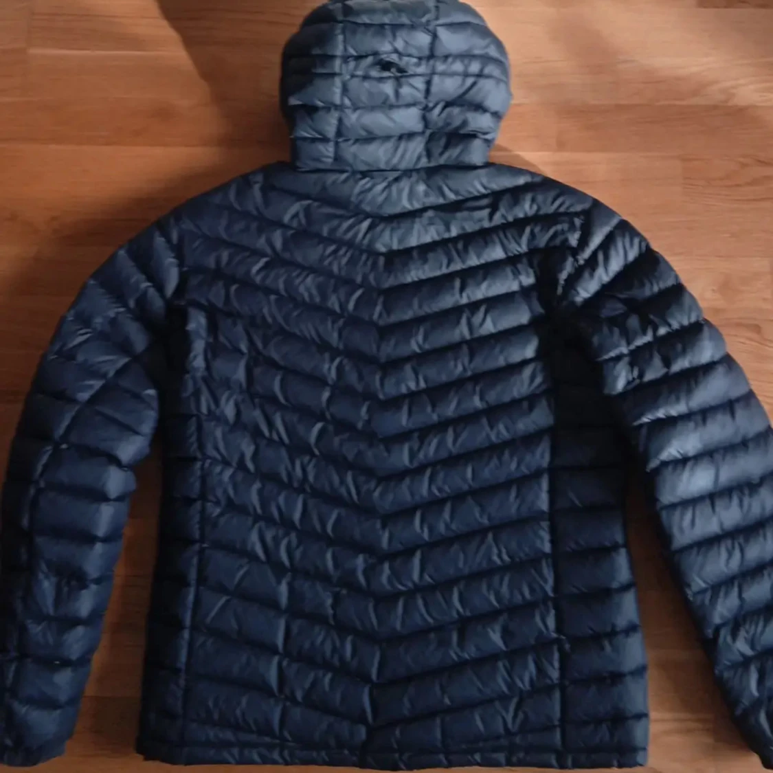 Peak Performance Jacka  Storlek L - 90