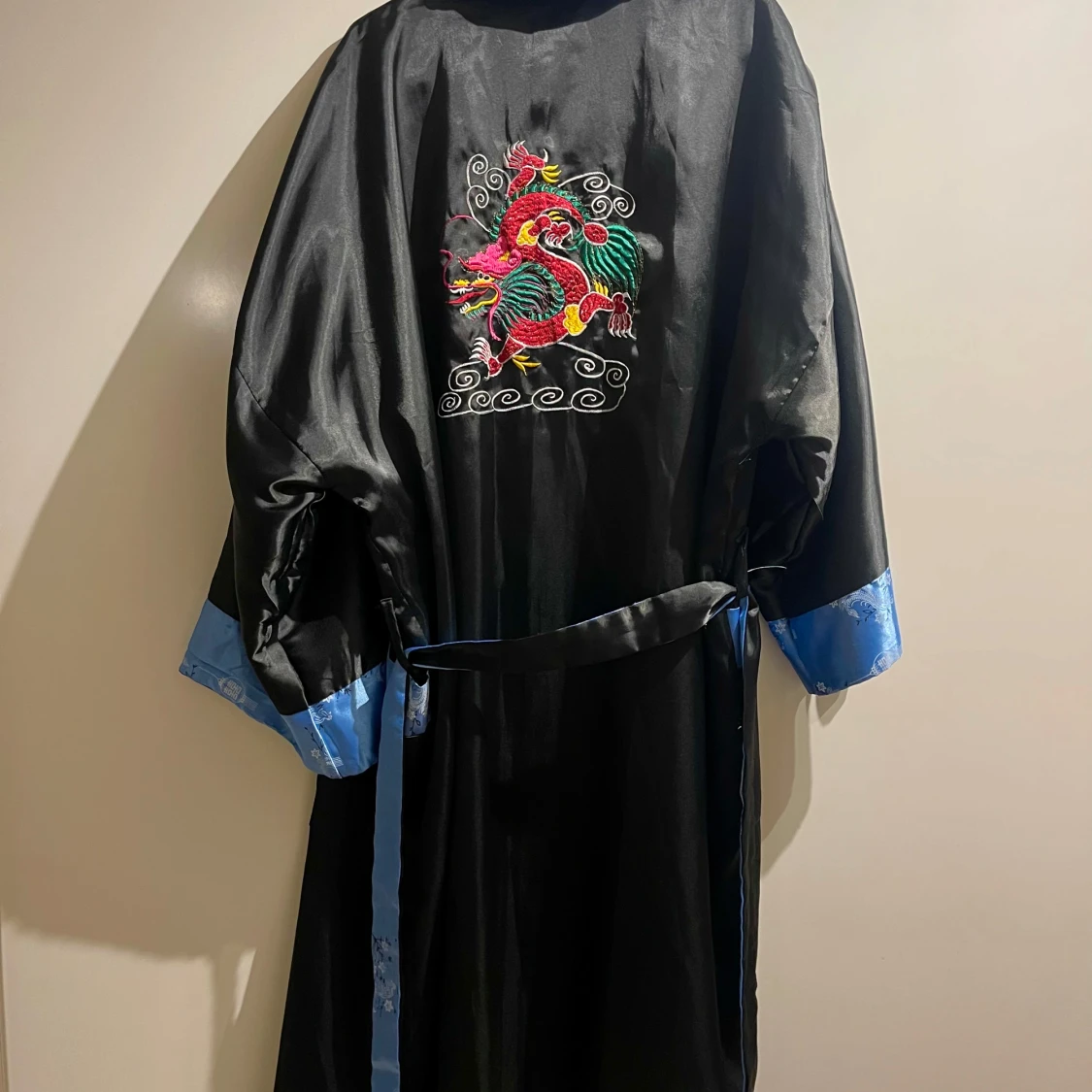 Morgonrock kimonomodell vändbar blå och svart - 2