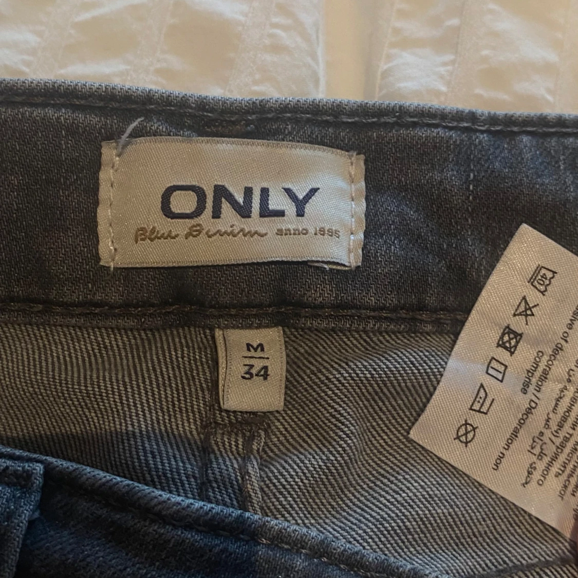 Grå bootcut jeans från ONLY - 4