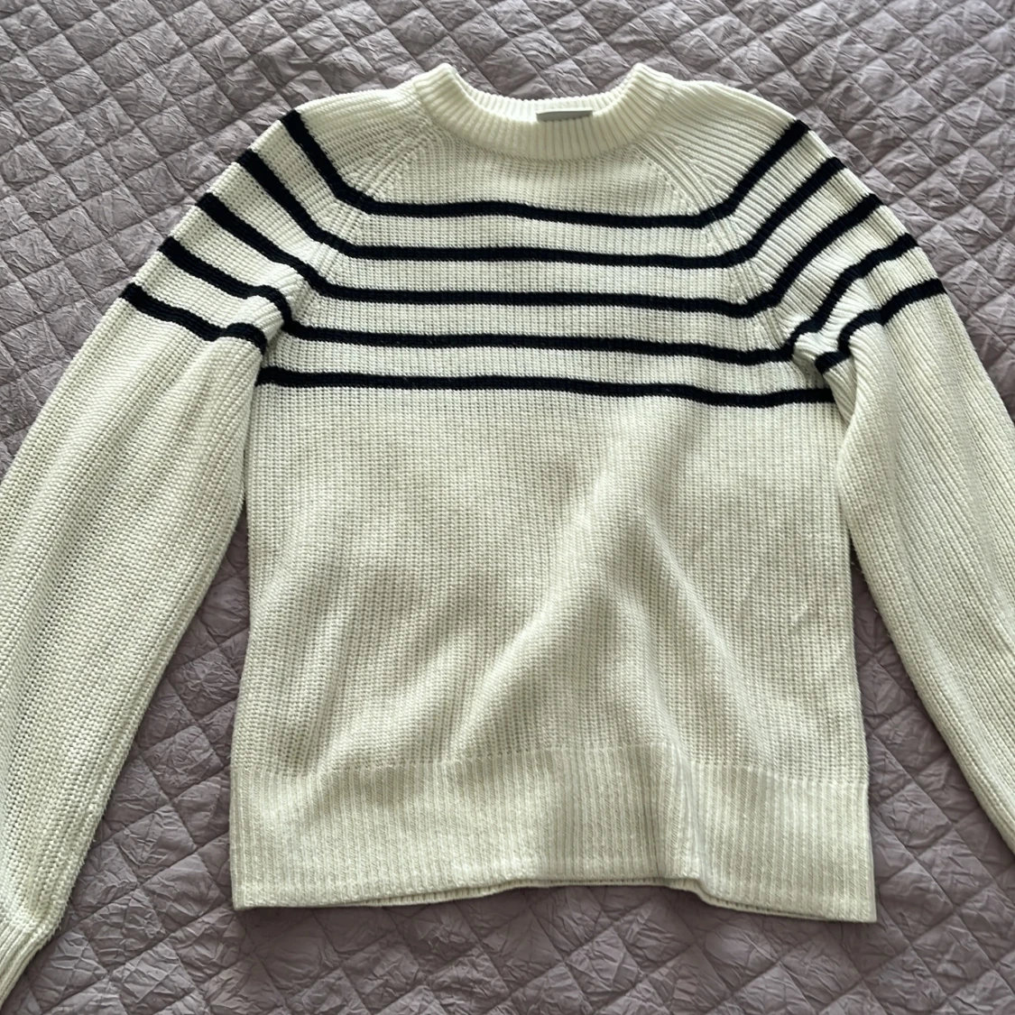 Stickad tröja  - 92