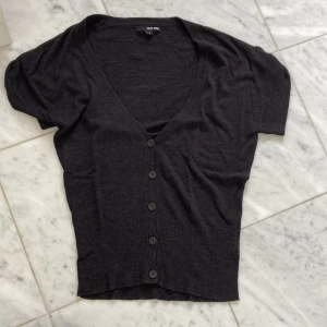 Cardigan - Funkar både som topp eller cardigan