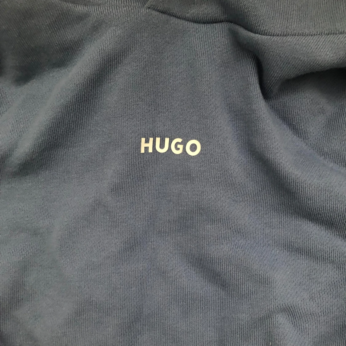 Blå hoodie från Hugo - 90