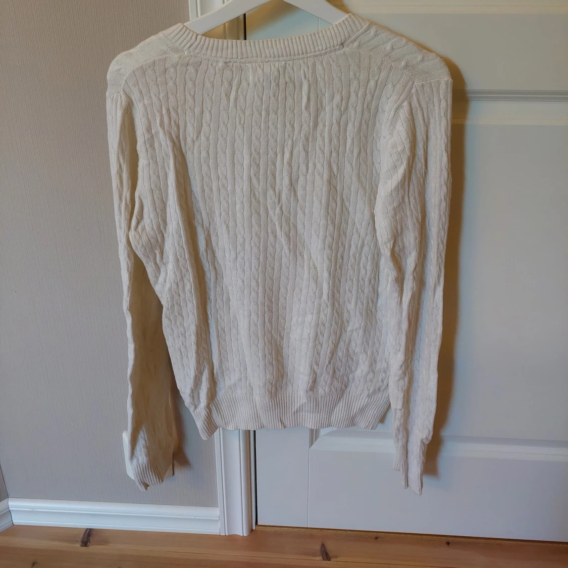 Kabelstickad tröja - 91