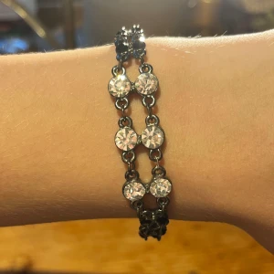 Armband - Jättefint armband, ca 18-20cm lång