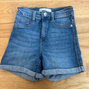 Jeansshorts  - Endast provade