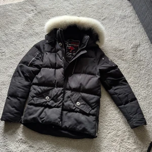 Moose knuckles Jacka - Storlek M