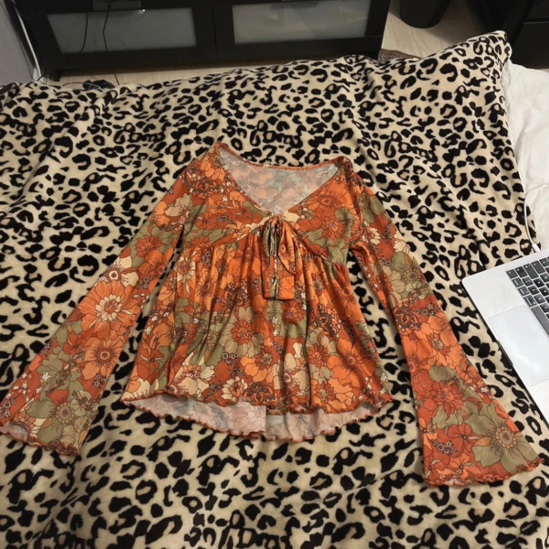 hippie mesh topp med flowy armar - 91