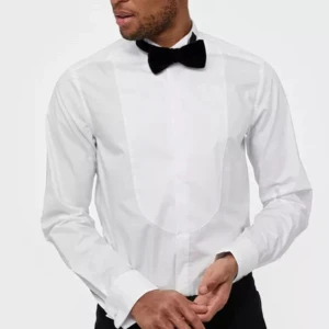 Vit skjorta Tiger of Sweden - Elegant vit skjorta med klassisk krage och långa ärmar. Perfekt för formella tillfällen med stilren design och knappar framtill. Aldrig använd 