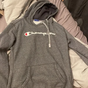 Champion hoodie - Använd fåtal gånger