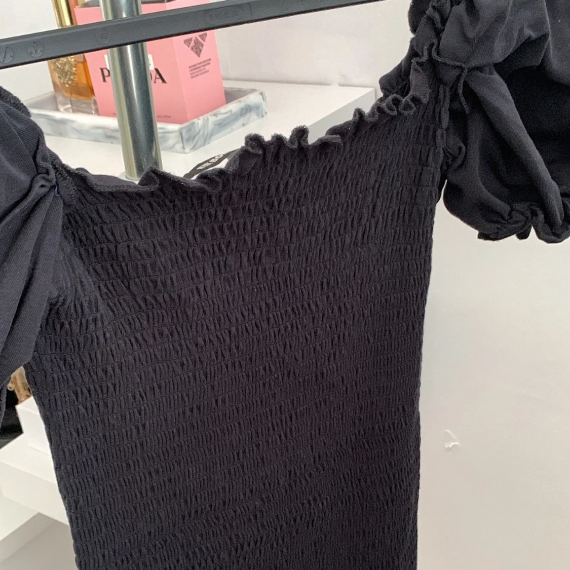 Lång svart klänning  - 90