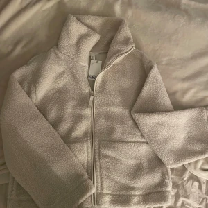 INTRESSEKOL - HELT NY MED PRISLAPP - Från H&M, stl L!❣️ HELT NY, prislappar kvar!! Köp via Vinted: signe123666