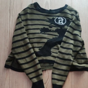Knitted Jumper - Only worn a few times Size M From @Abundant on ig